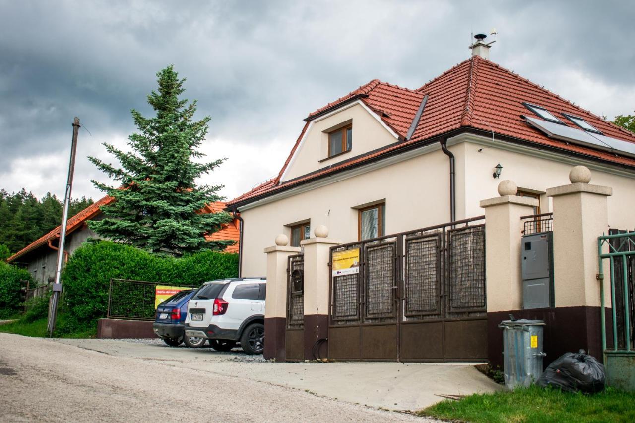 Ubytovanie V Sukromi Samuel Myjava Esterno foto